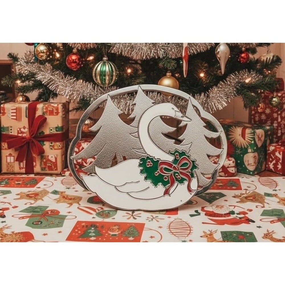 Vintage WM Rogers Silverplate Swan Christmas Trivet Holiday Decor USA No Tarnish